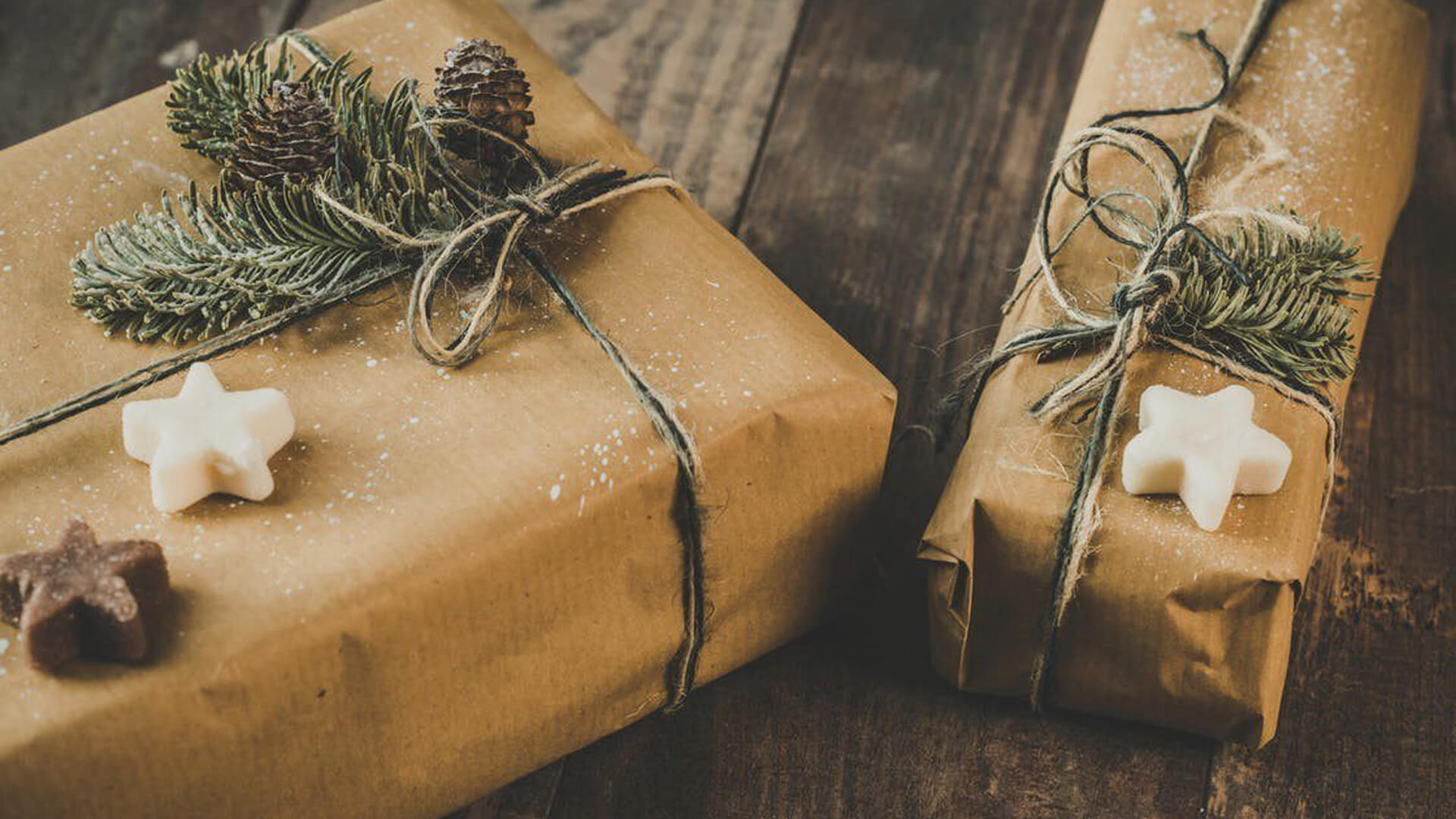 27 Eco Friendly Reusable Wrapping Paper Ideas The Heathered Nest