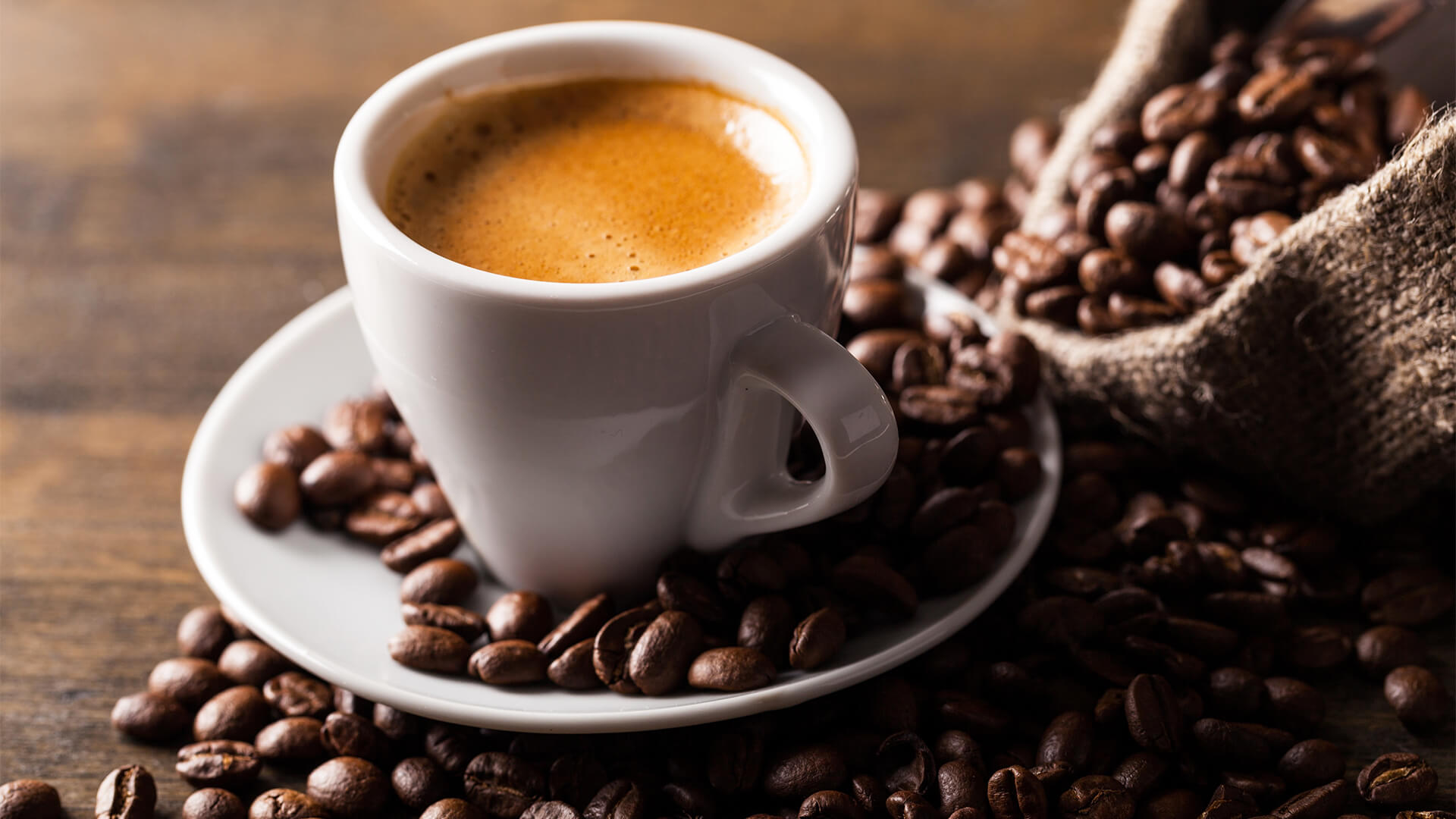 The Main Benefits of Having a Coffee Machine At Home - LUXlife Magazine